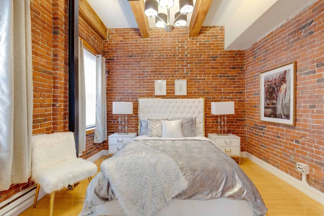 256 Friend Street - Photo 6 of 15