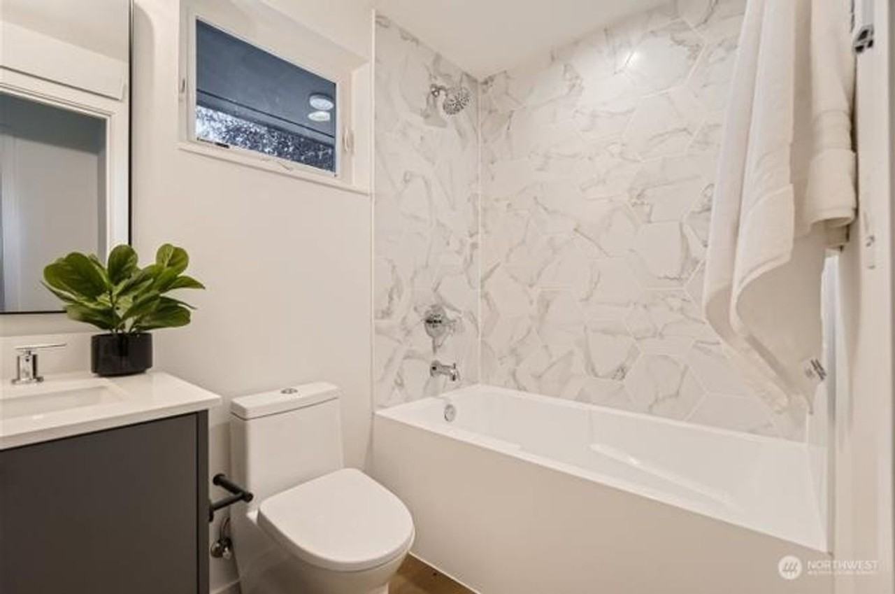 7510A 43rd Ave S - Photo 6 of 18