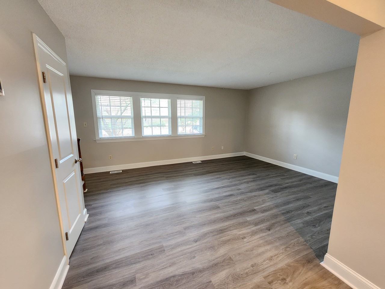 7209 Harps Mill Rd - Photo 3 of 14