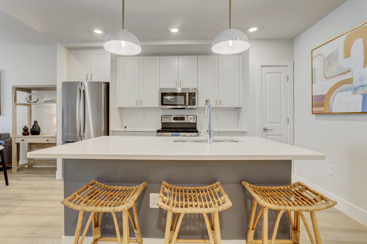 Mark Lane - Photo 3 of 50