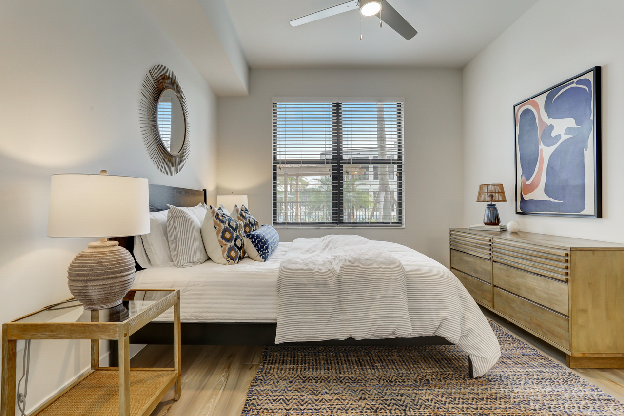 Mark Lane - Photo 6 of 50