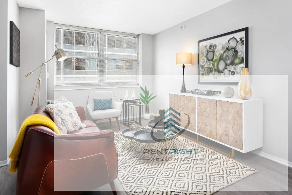 180 N Jefferson St #2A - Photo 2 of 18