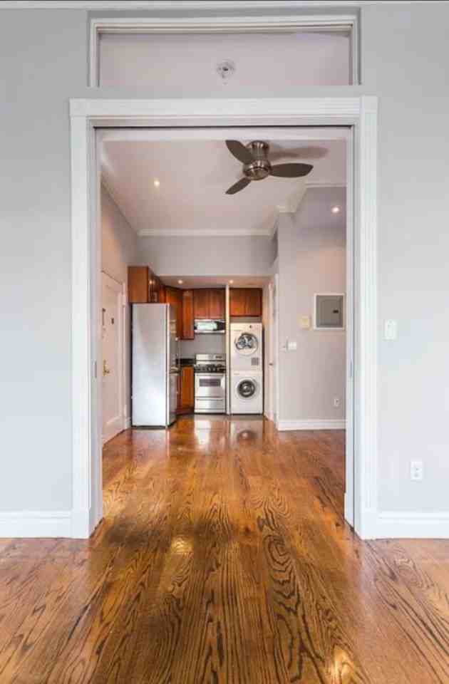 Hudson St #1 - Photo 3 of 4