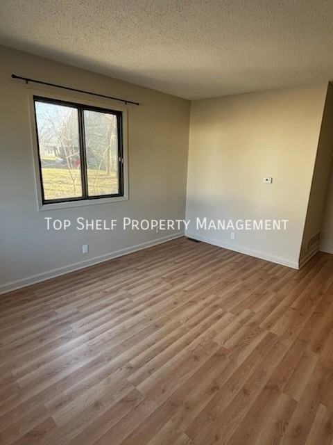 106 Mckinley Ave - Photo 2 of 10