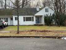 902 Willard Cir - Photo 1 of 1