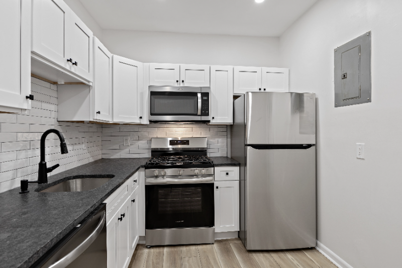 96 Chestnut St #3R - Photo 2 of 18