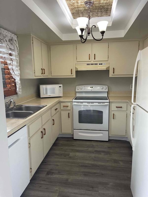 5651 Rattlesnake Hammock Rd - Photo 3 of 12