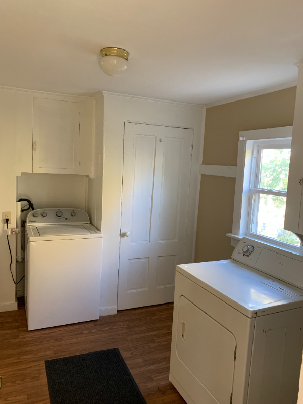 145 Cartier St #2 - Photo 2 of 13