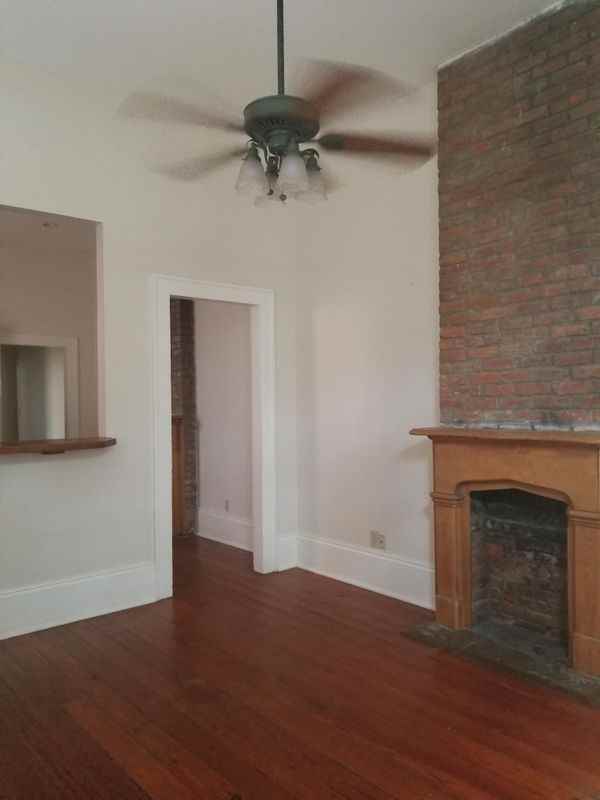 530 Belleville St - Photo 2 of 4
