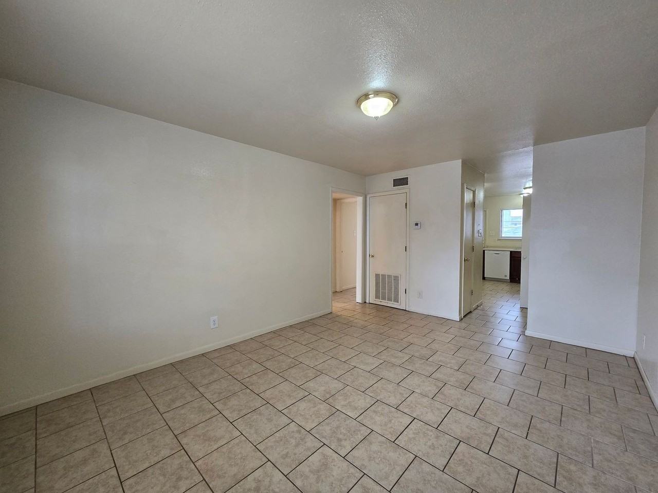 1309 Quail Circle #A - Photo 7 of 16