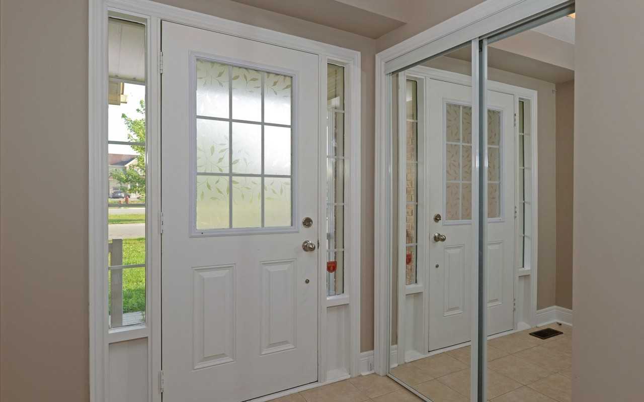 144 Dewell Crescent - Photo 2 of 10