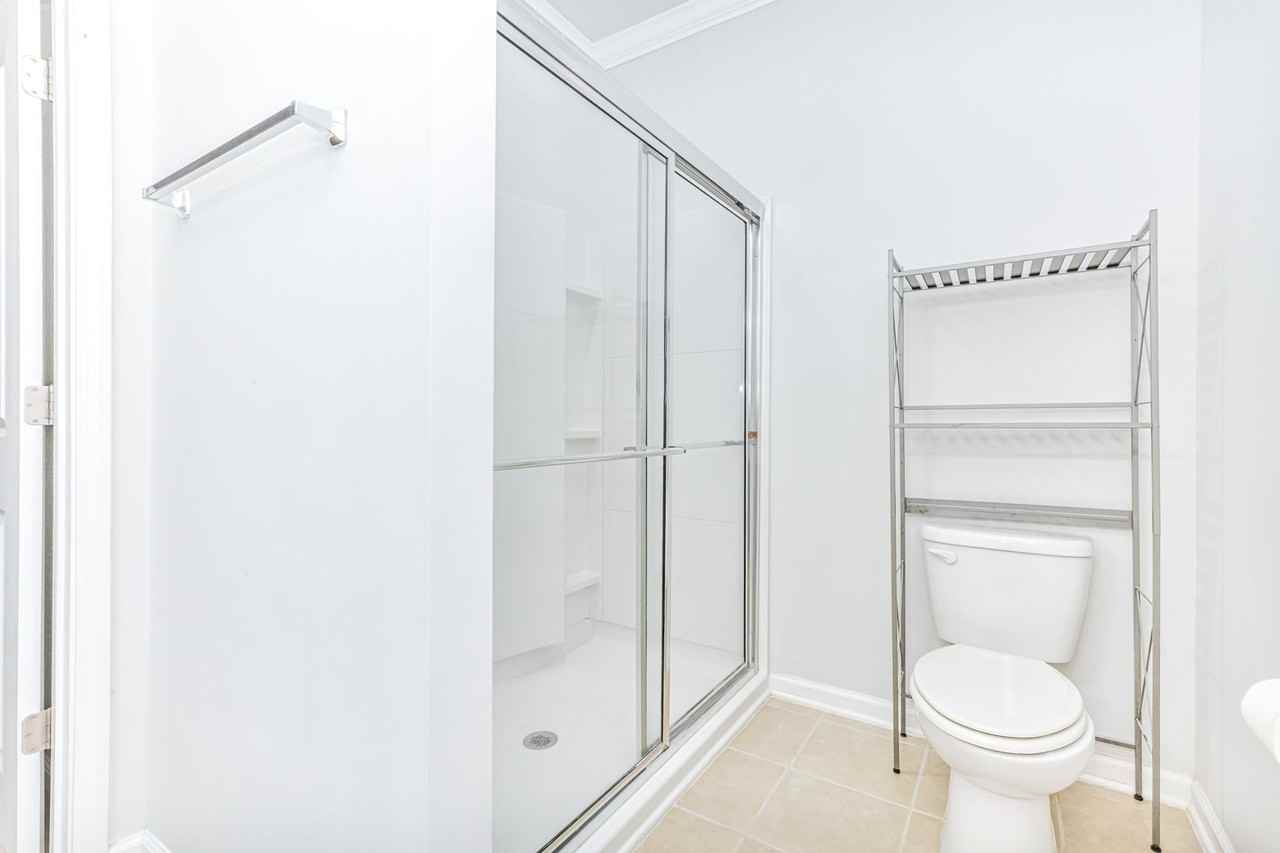 301 Castle Dr #301 - Photo 7 of 34