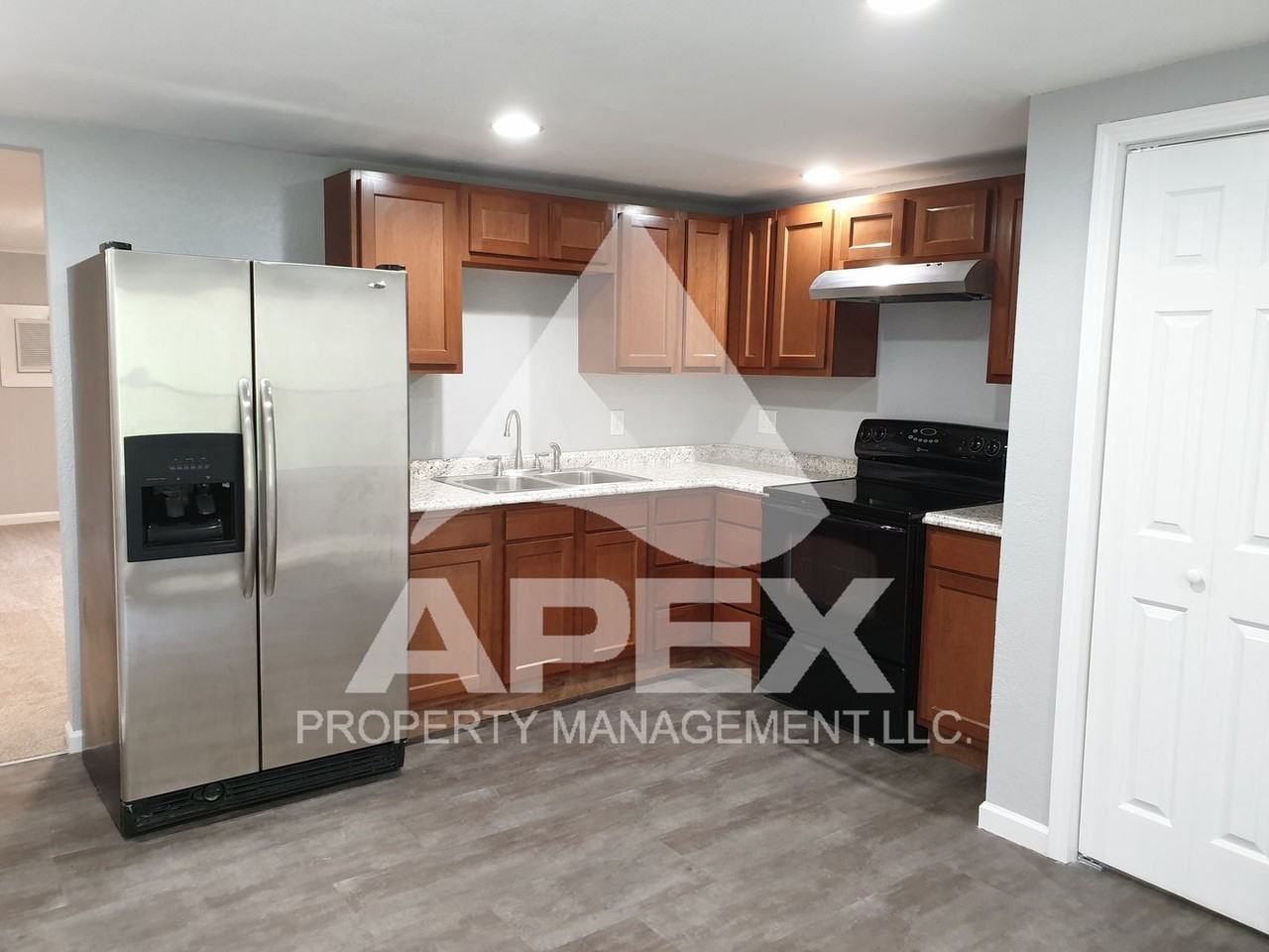 327 Volena Pl - Photo 3 of 14