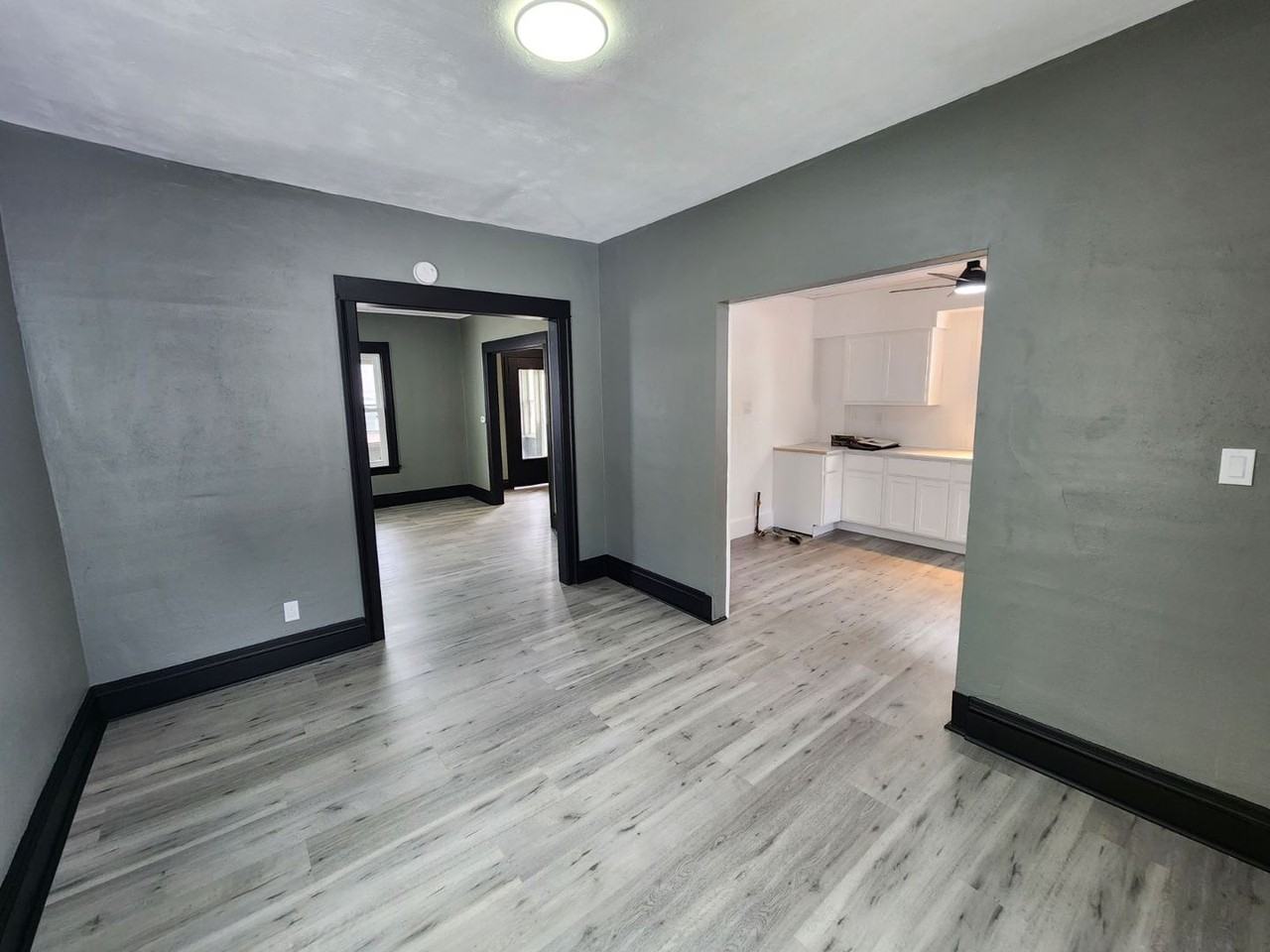 37 Priscilla St - Photo 2 of 15