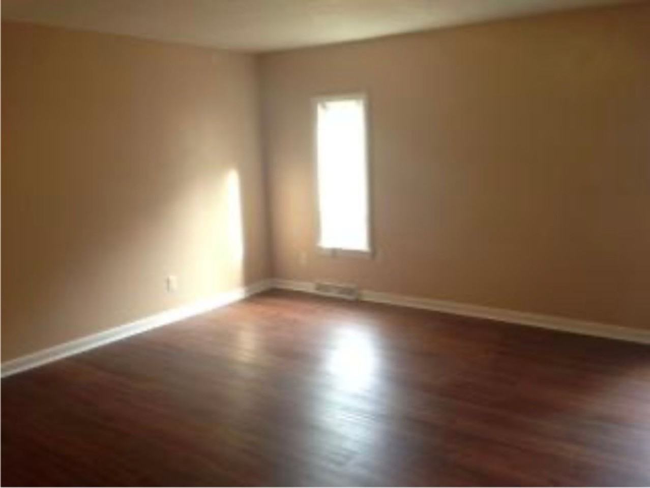 1171 Emerald Rd #4 - Photo 6 of 8
