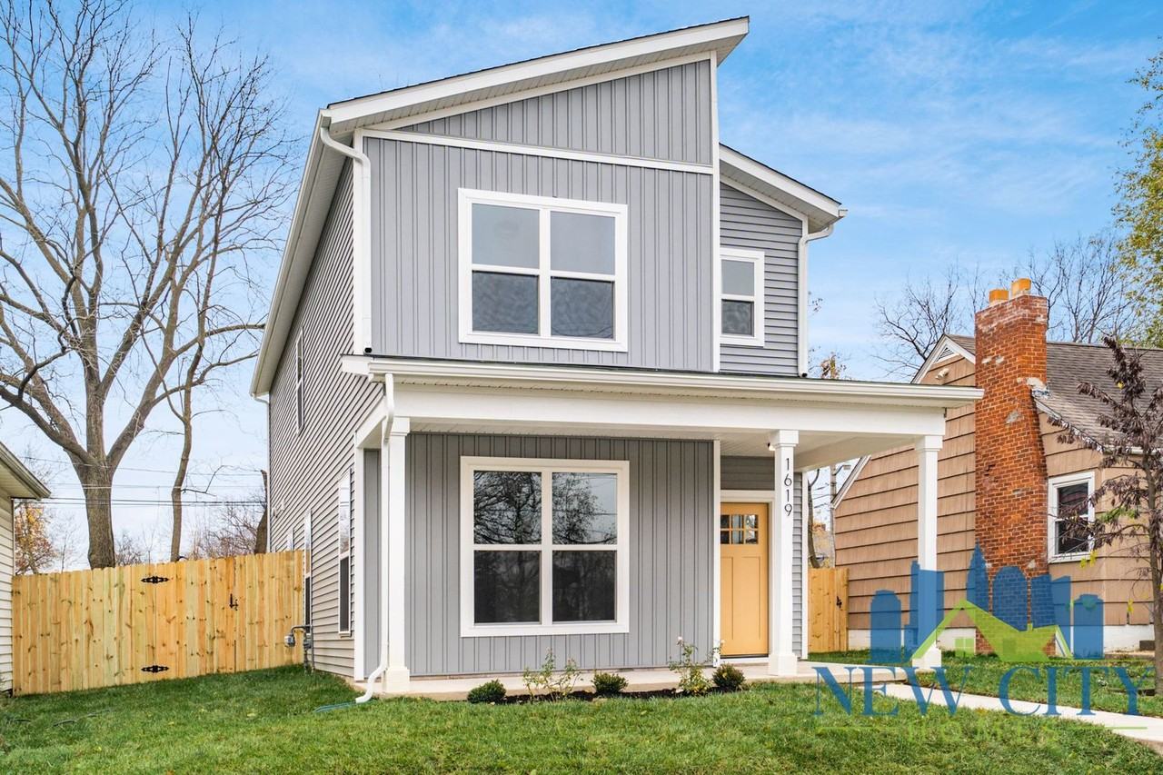 1619 Sullivant Ave - Photo 2 of 41