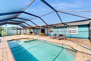 3009 Sw 5th Ave - Photo 1 of 1