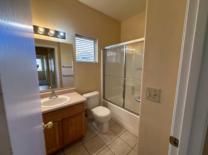 6461 West Rosamond Way - Photo 3 of 7