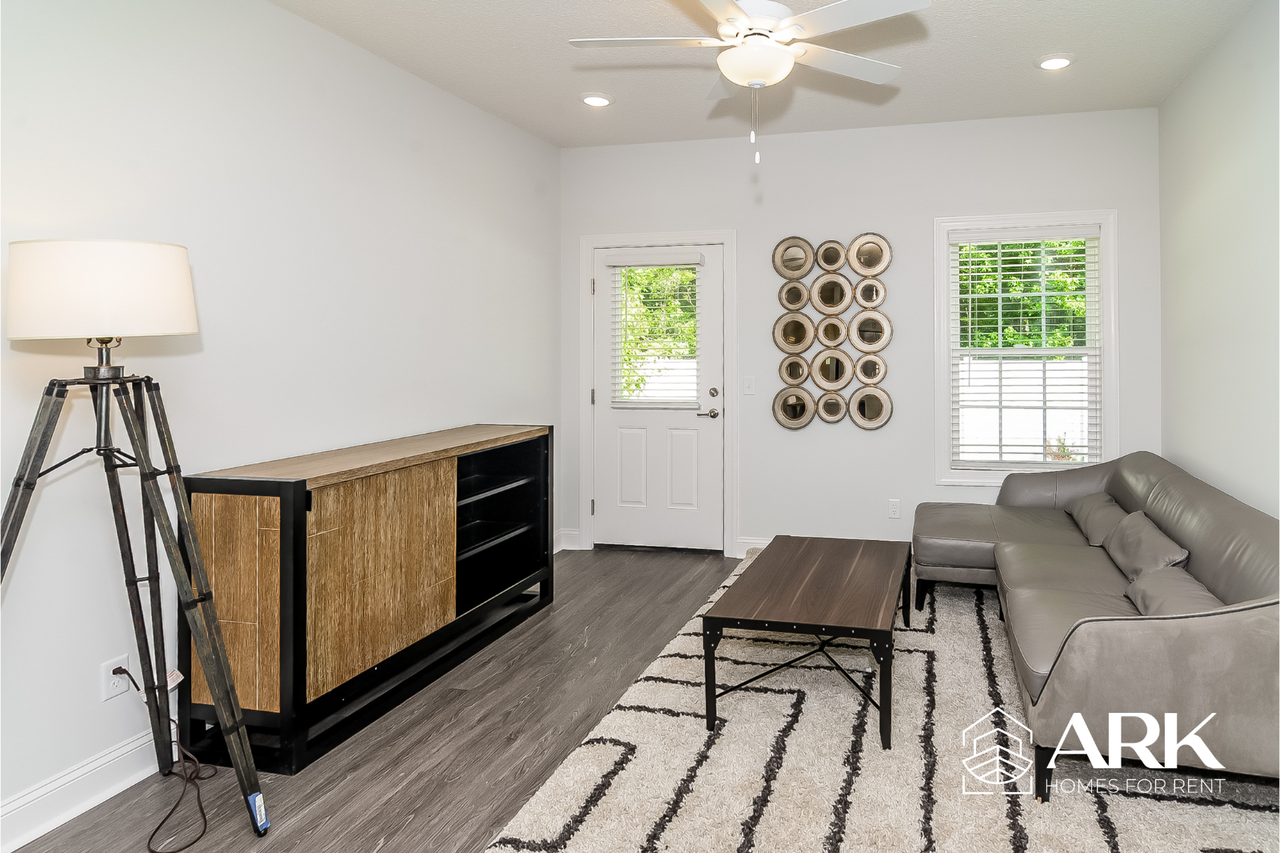 Walker Point - Photo 4 of 37