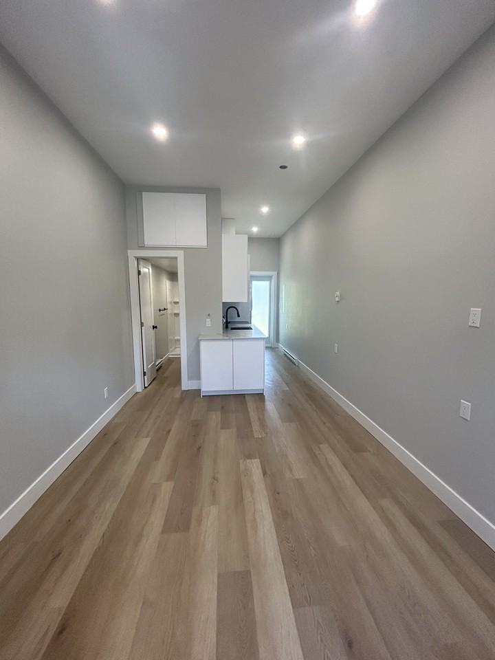 670 Laidlaw Crescent #3 - Photo 2 of 13