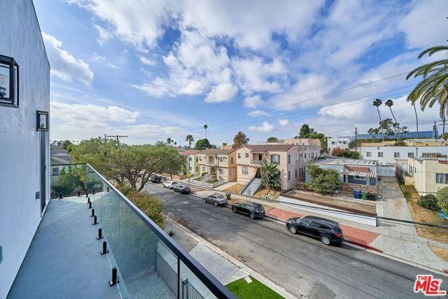 1106 Queen Anne Pl #1106-1-2 - Photo 3 of 8