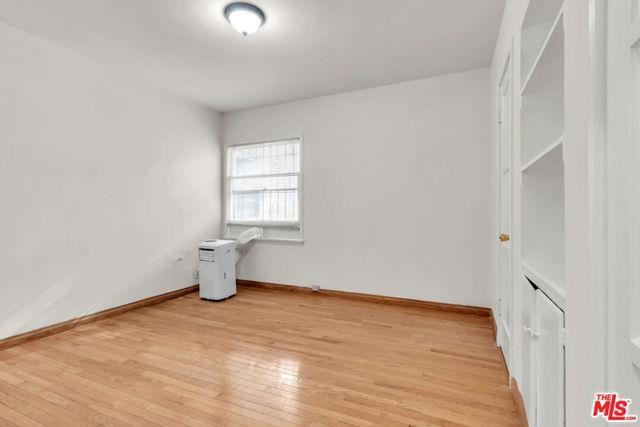618 S Cloverdale Ave - Photo 3 of 8