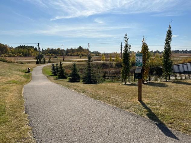 Stunning 3 Bedroom Townhouse Near Gasoline Alley! - Photo 3 of 27