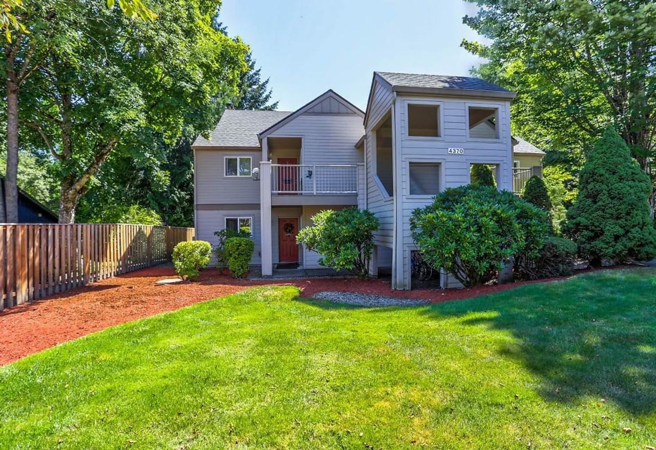 Lexington Apartments - Photo 7 of 27