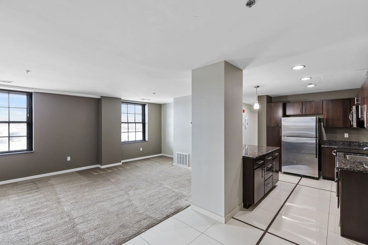 The Durant - Photo 5 of 26