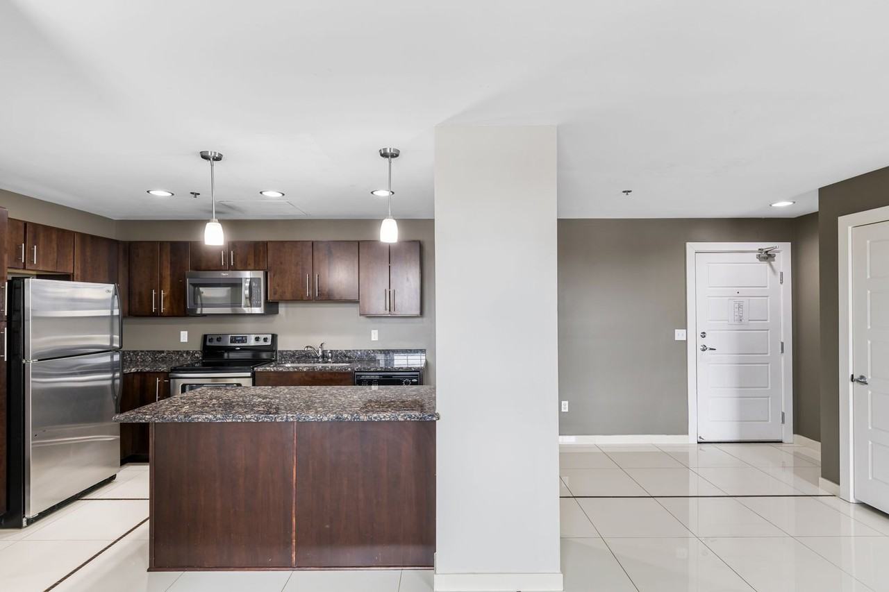 The Durant - Photo 6 of 26