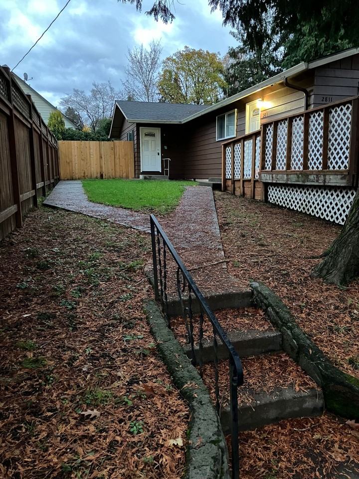 2813 F St - Photo 2 of 48