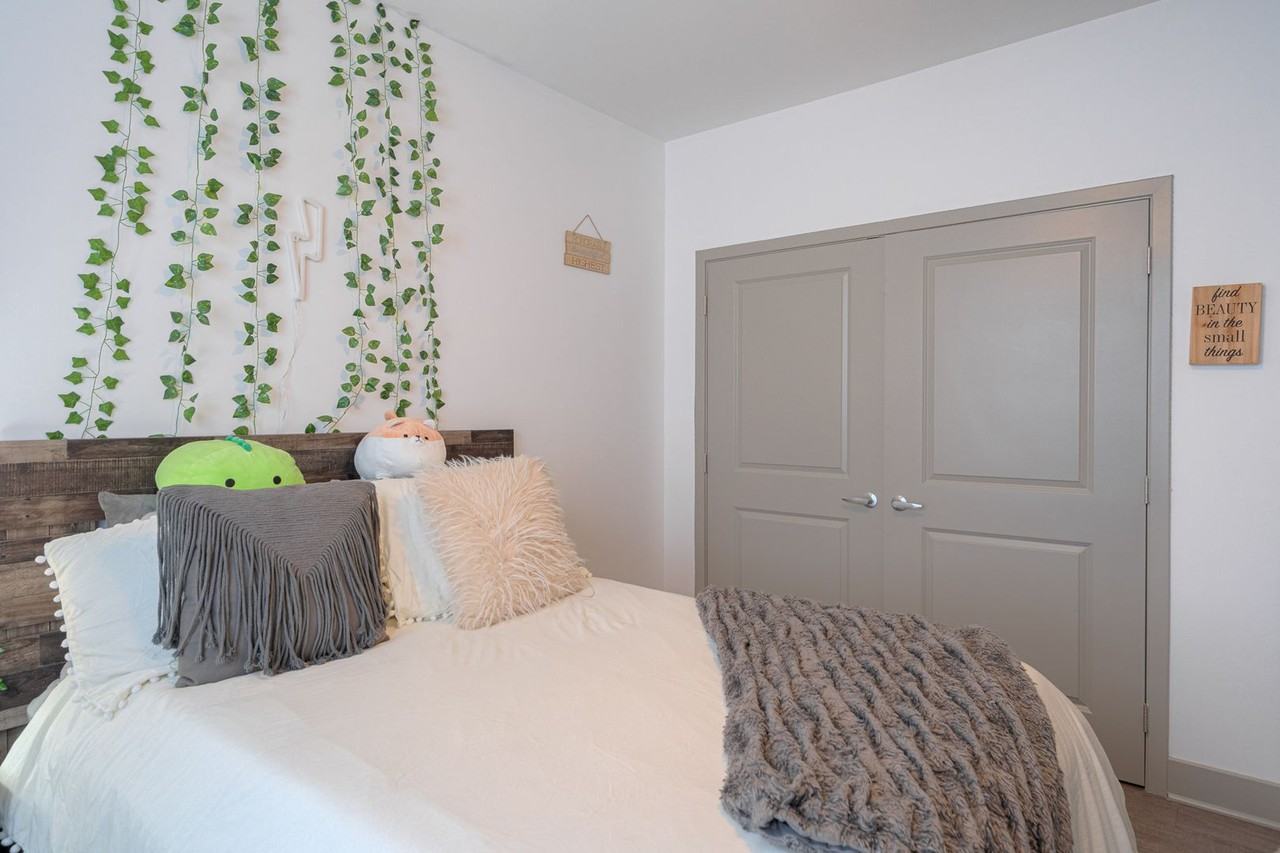 The Flats - Photo 5 of 50