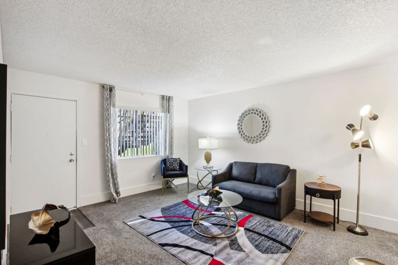 Where Comfort Meets Affordability - Photo 4 of 50