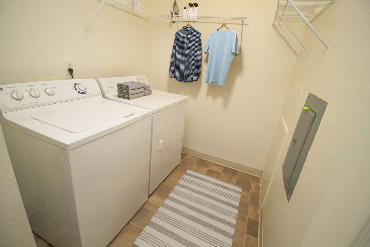 2450 Norfolk - Photo 5 of 17