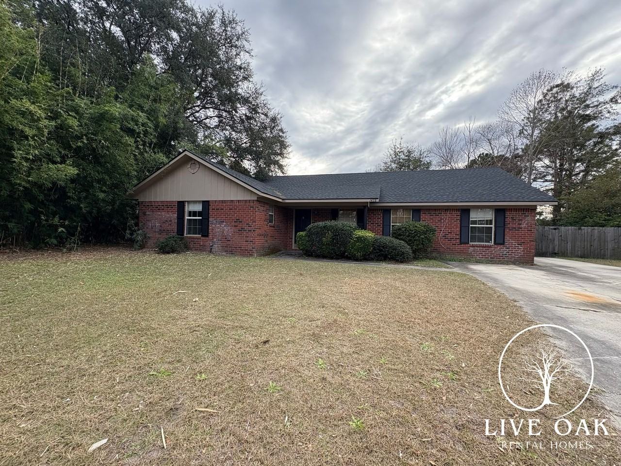 1478 Enterprise Dr - Photo 2 of 13