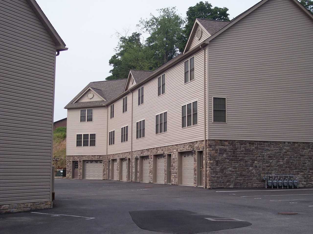 4 Pineview Pl - Photo 5 of 21