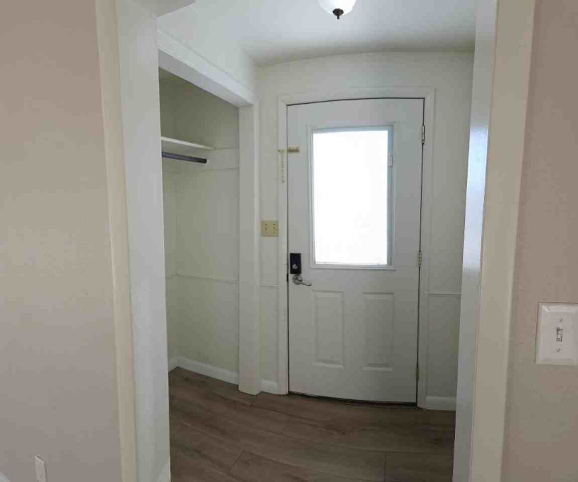 445 Stegelmeier Ln - Photo 2 of 11