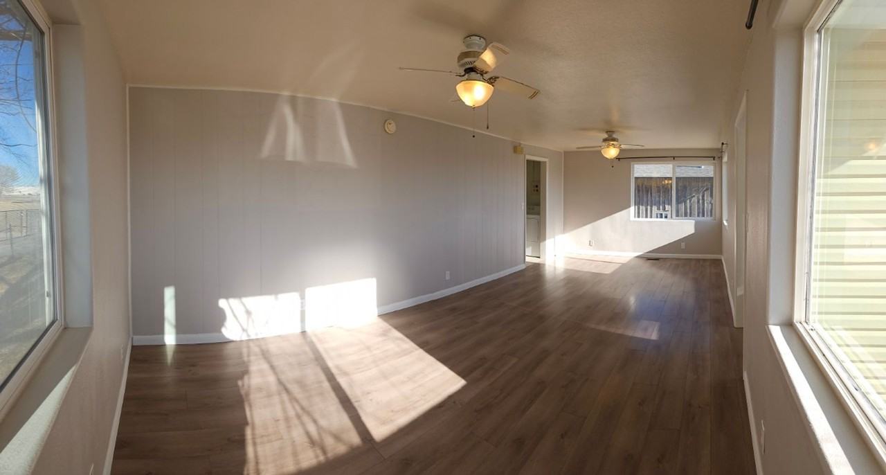 445 Stegelmeier Ln - Photo 5 of 11