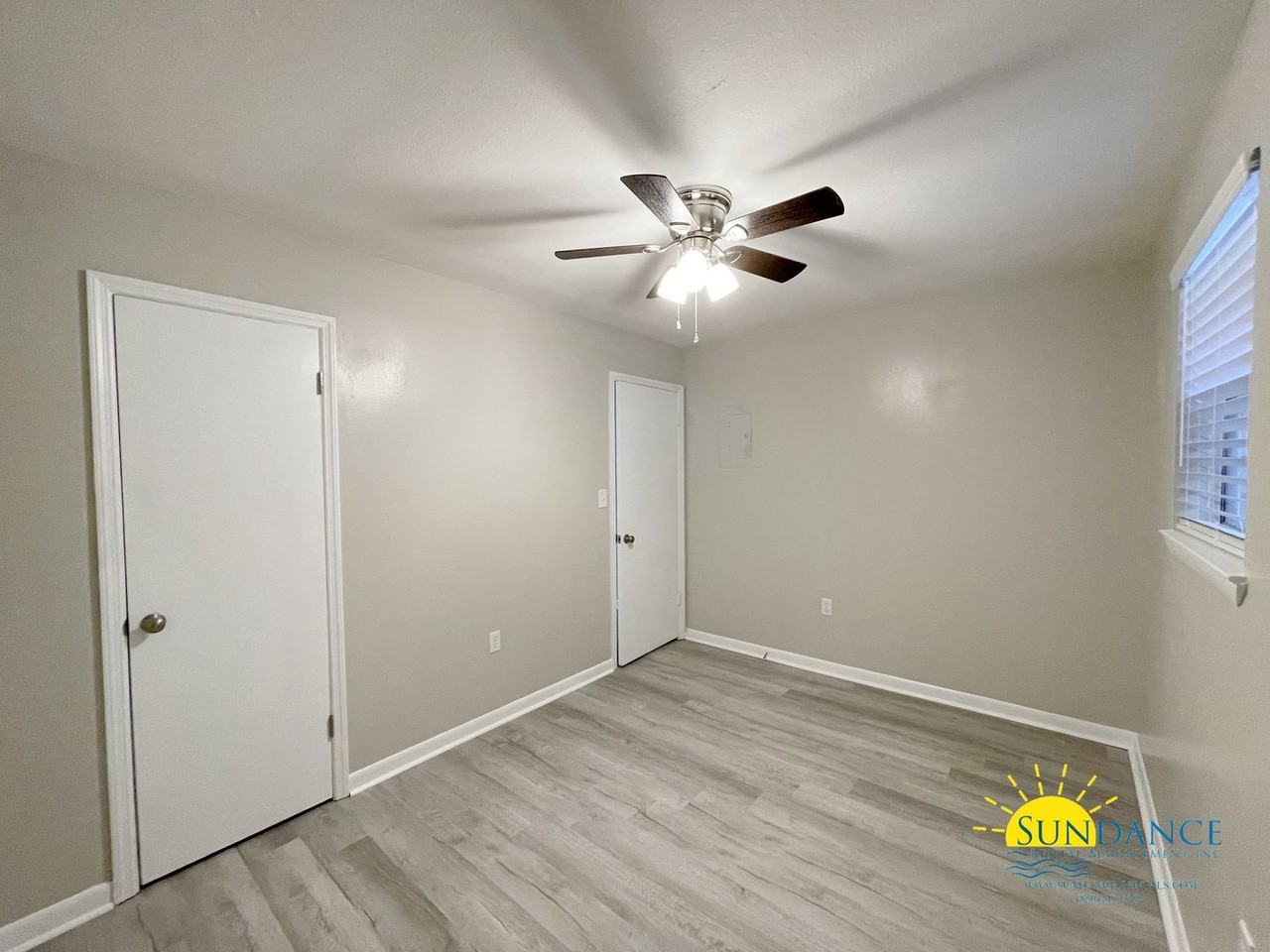 792 Navy St Apt D - Photo 7 of 14