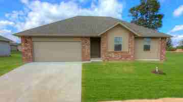 featured image of 311 W Grace St