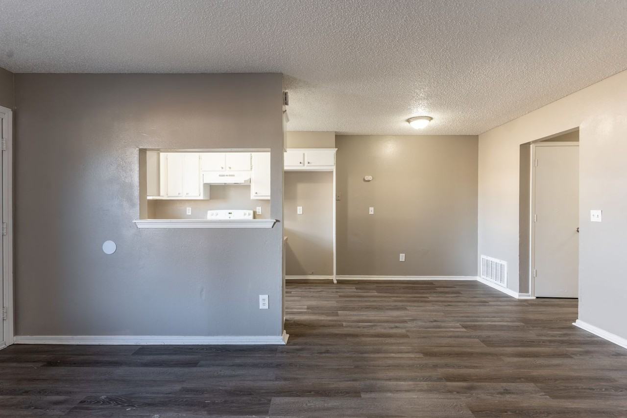 2214 Sw 30th St - Photo 6 of 18