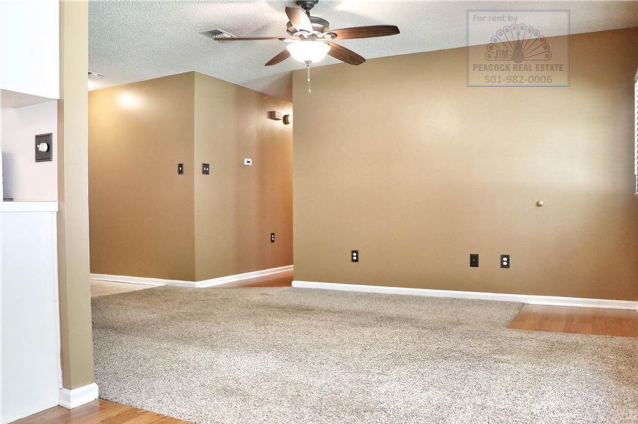 204 Bellevue Cir - Photo 4 of 22