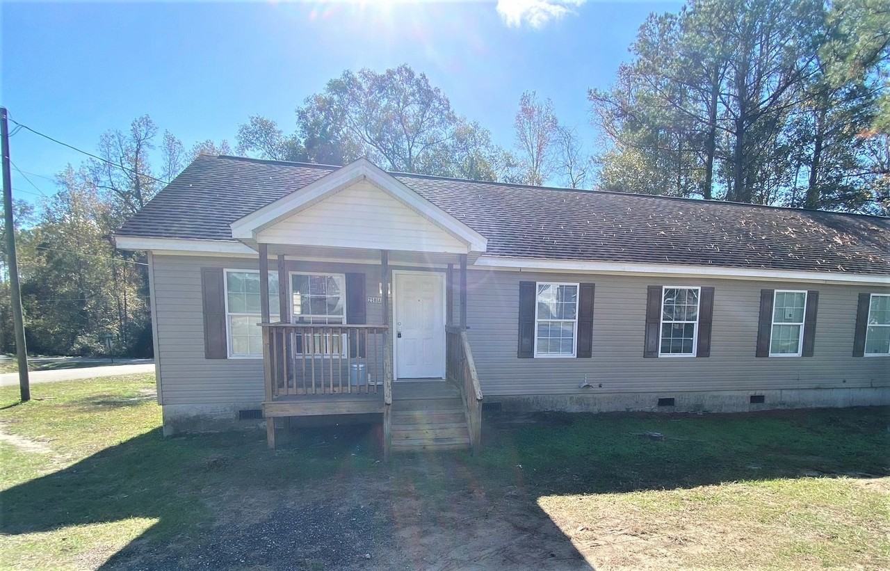 250 Buckskin Cir - Photo 2 of 17