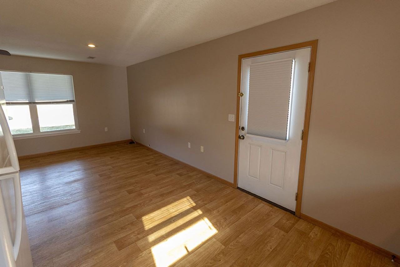 1542 Florence Dr - Photo 7 of 22