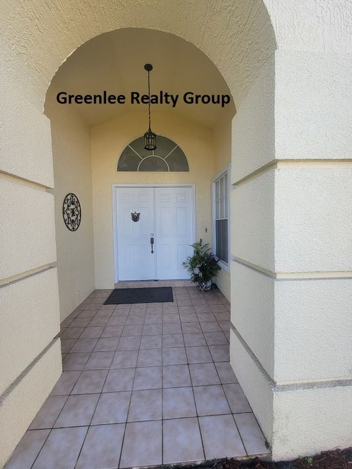 8516 Danbury Ln - Photo 2 of 27