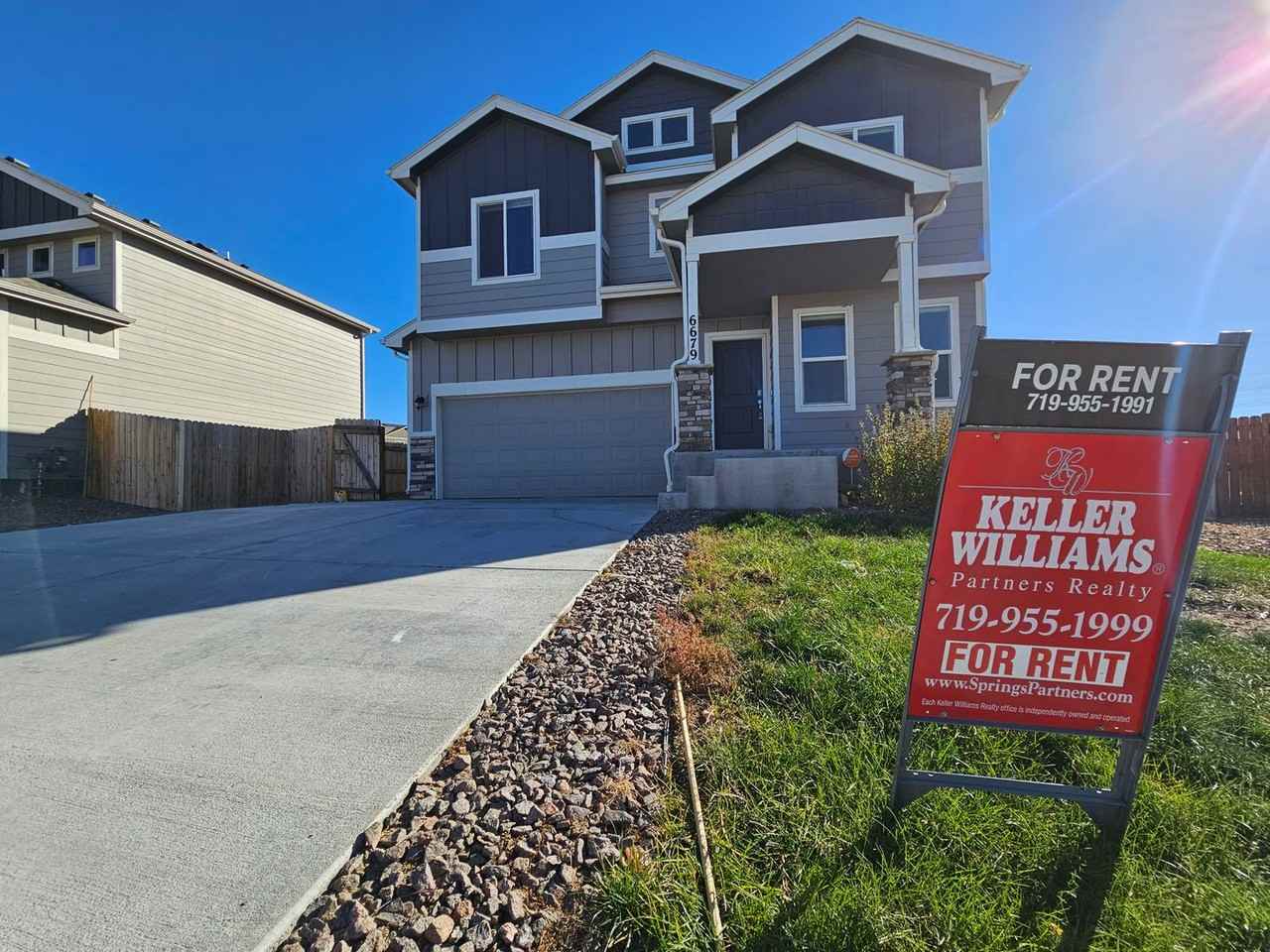 6679 Weiser Dr - Photo 2 of 22