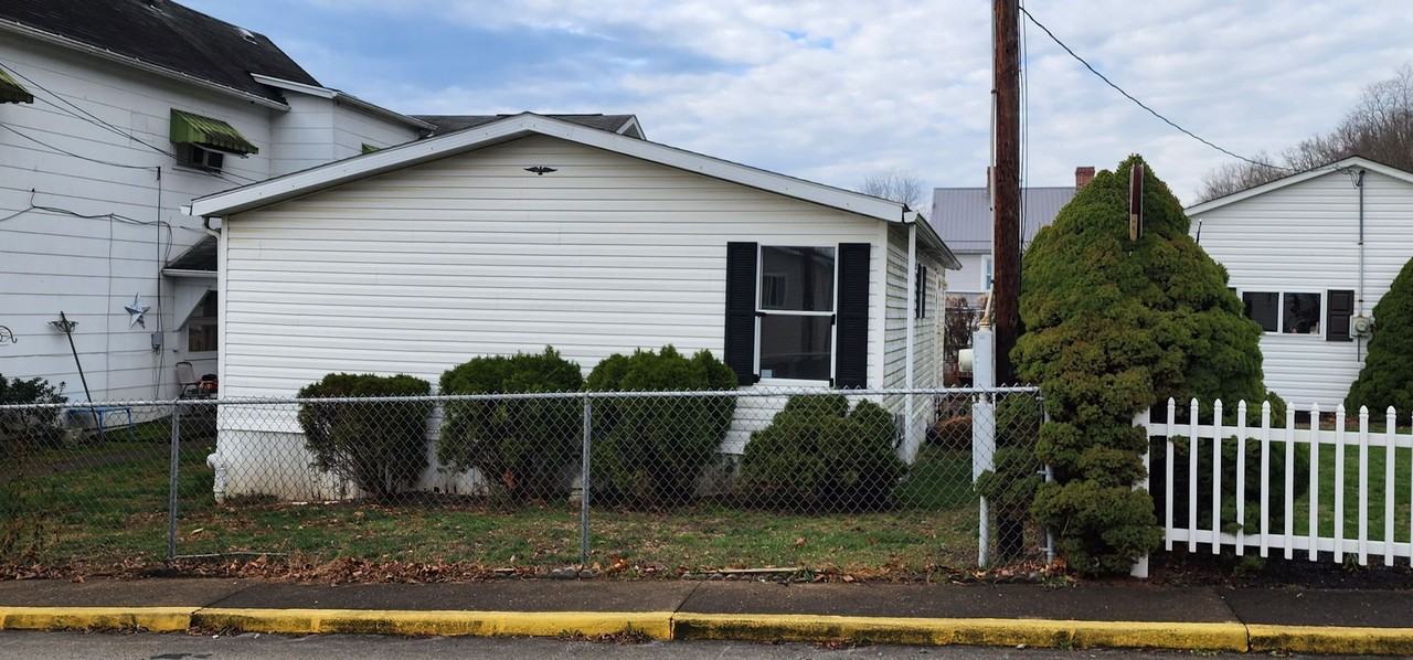 206 206 Cleveland St - Photo 3 of 23