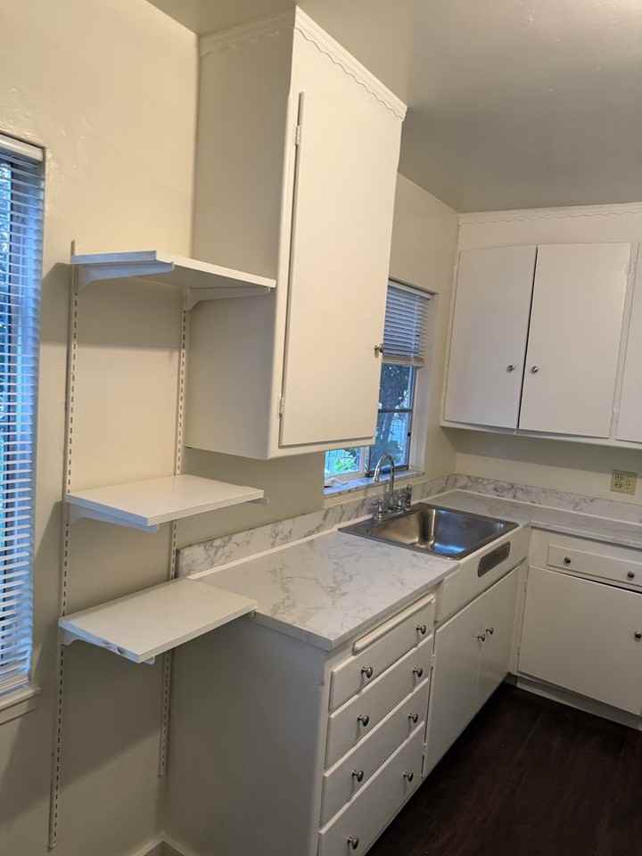 2528 Dana St #1 - Photo 2 of 6