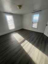 802 1/2 N Mulberry St - Photo 1 of 1