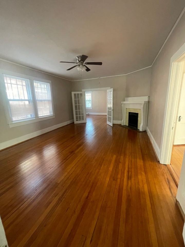 922 Maple St - Photo 6 of 20